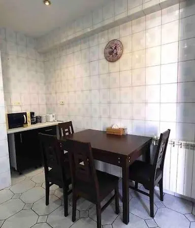 Center Joy Apartment *